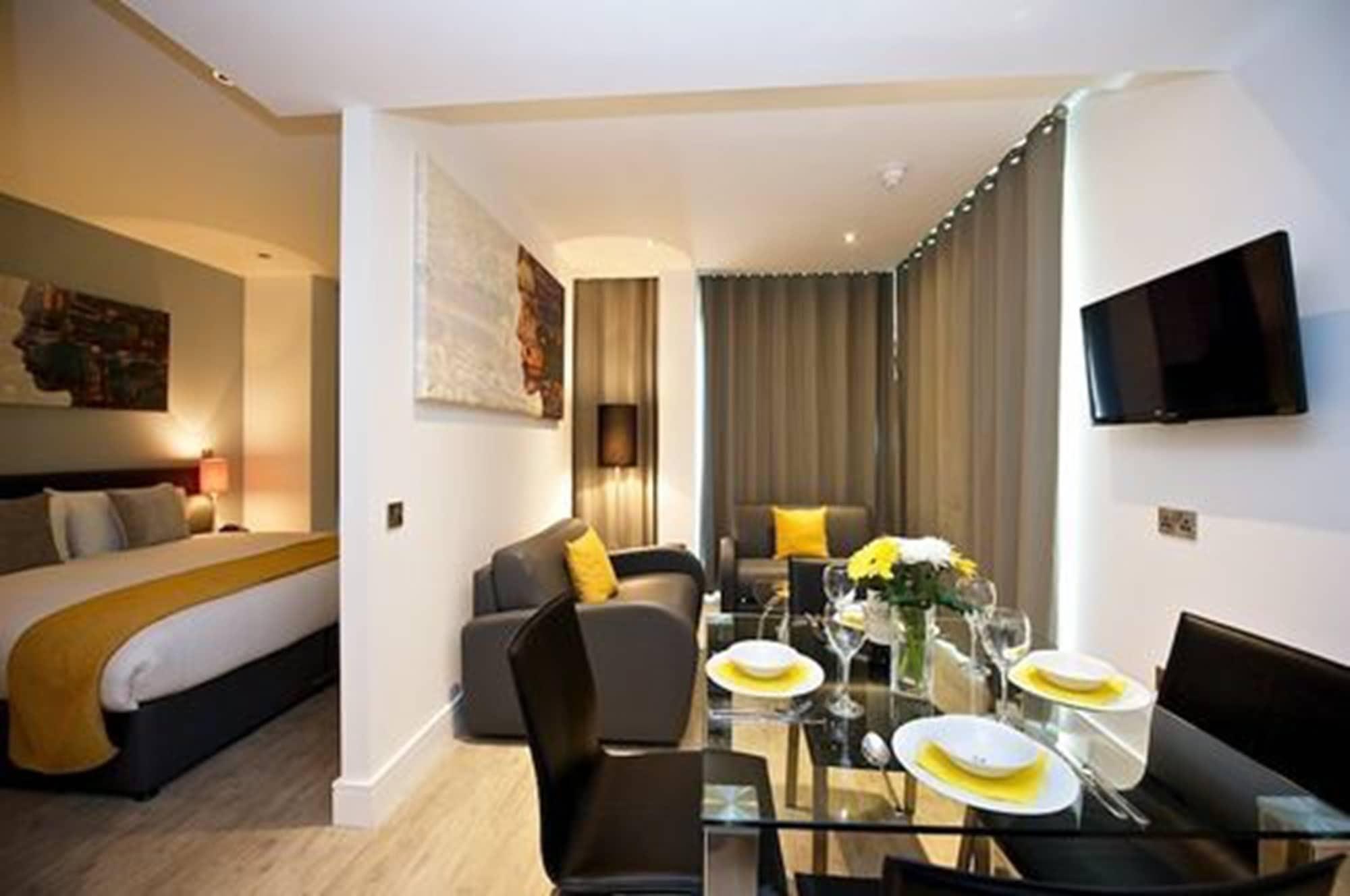 Staycity Aparthotels London Greenwich High Road Bagian luar foto