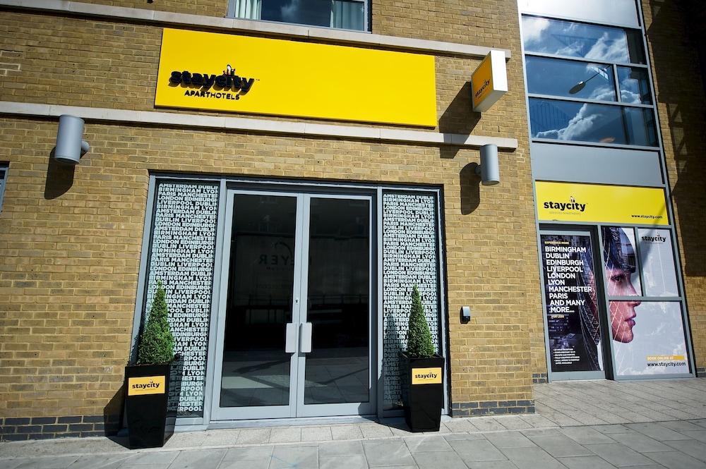 Staycity Aparthotels London Greenwich High Road Bagian luar foto